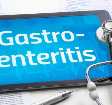 wellhealthorganic.com : key signs of gastroenteritis